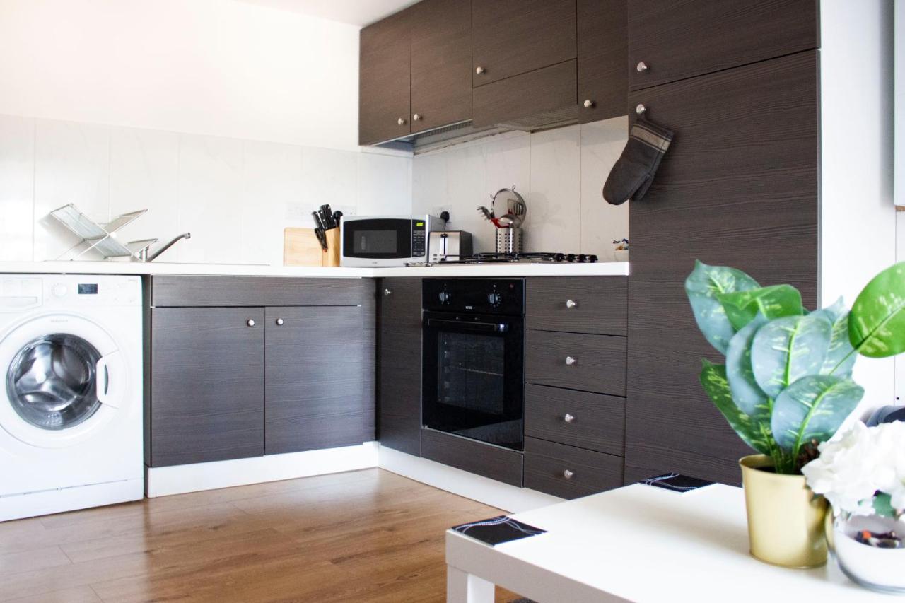 Town Centre Apartment With Free Parking Loughborough Bagian luar foto
